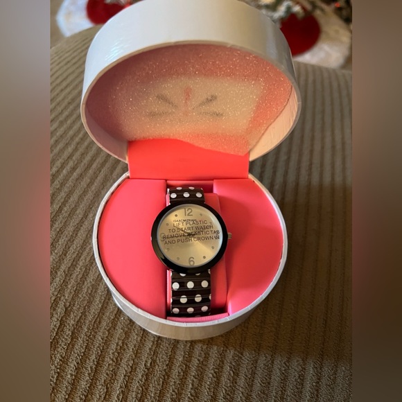 Isaac Mizrahi Accessories - Isaac Mizrahi watch new in box